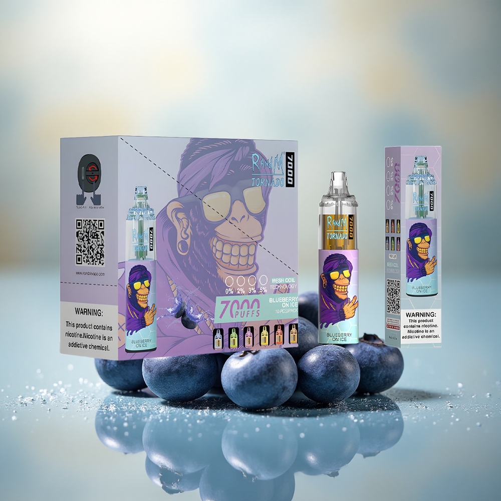 RandM Fumot Tornado 7000 Puffs Blauwebes Op IJs met Mesh Coil en RGB Licht